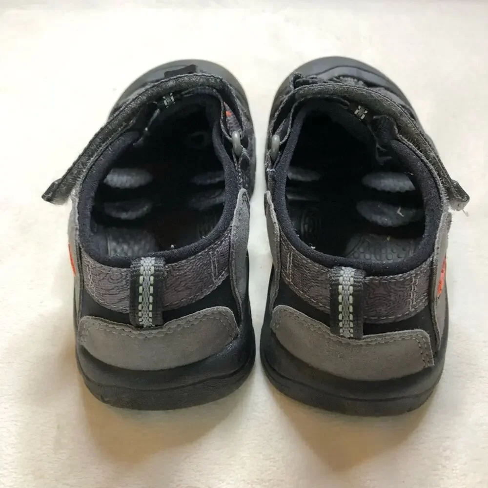 Keen Newport H2 gray black kids sandals size US 2